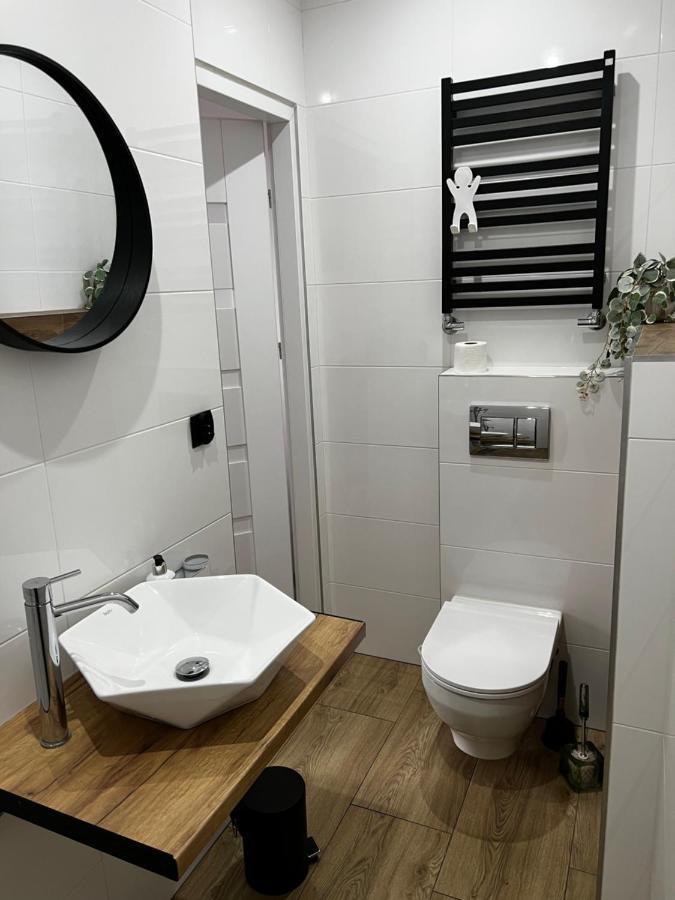 Hostel Suchedniów Екстериор снимка